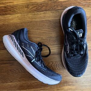 Brooks glycerin gts 19 black pink women’s 10 wide sneakers shoes